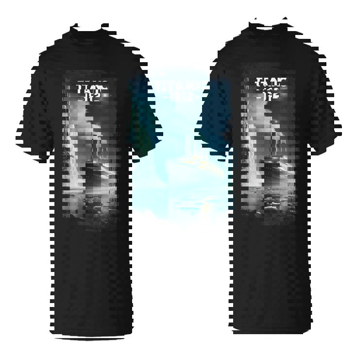 タイタニック号沈没船が1912年に氷山を襲った記念品 Tシャツ