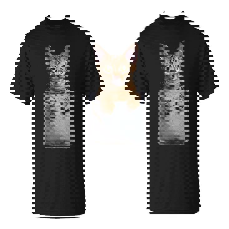 ポケットに入ったアビシニアン猫 Tシャツ