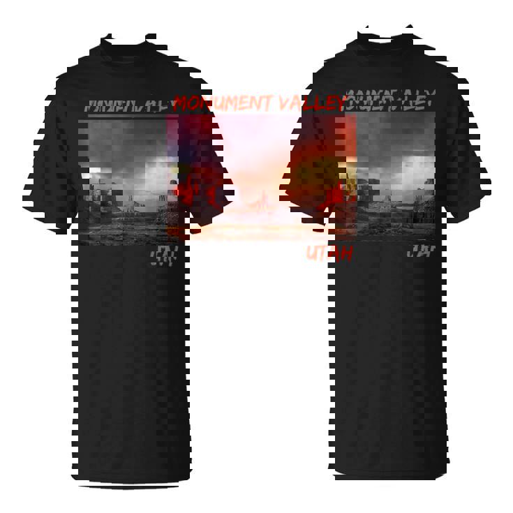 モニュメントバレーユタ州 Tシャツ