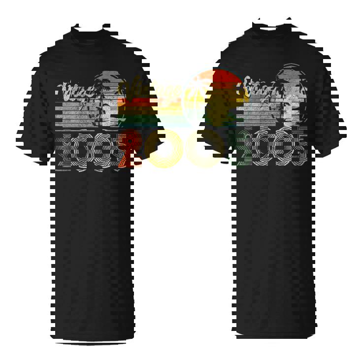 ヴィンテージ 2005 Born In 2005 20歳の誕生日プレゼント 20歳 Tシャツ