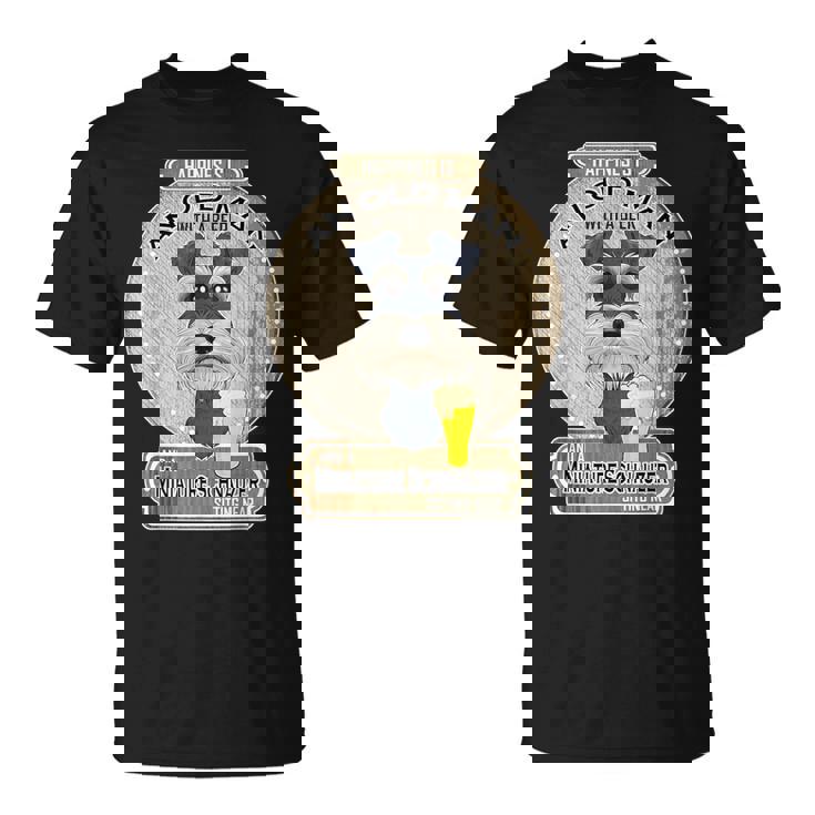 幸せはビールを持った老人にある ミニチュア・シュナウザー Tシャツ