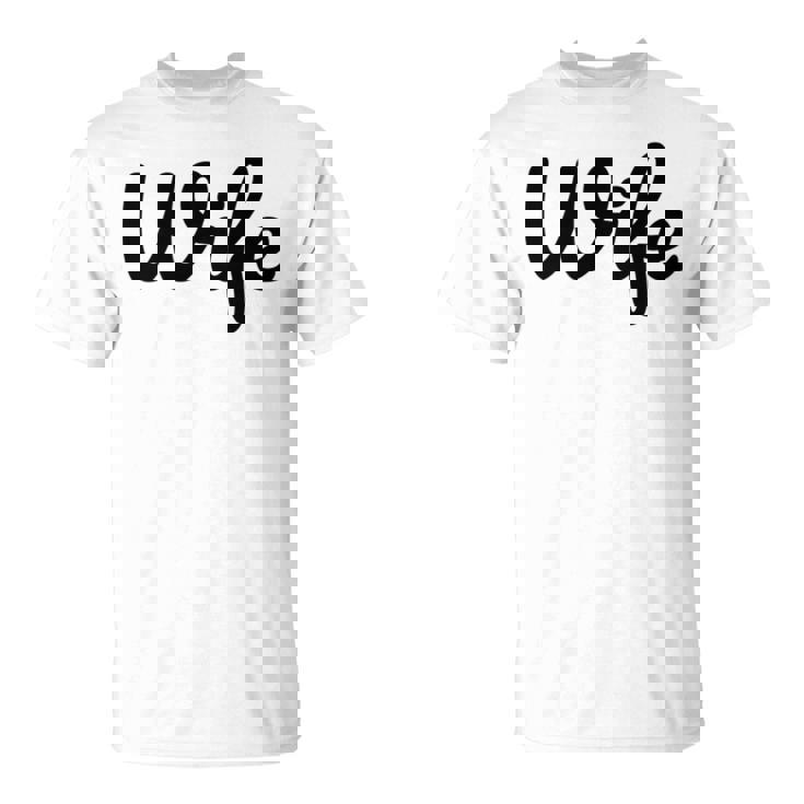 【Wife】妻 嫁 奥さん シンプル おしゃれ 英語 英文字 夫婦お揃い 結婚祝い カップル ペアルック おもしろ ペア Tシャツ