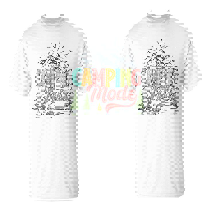 キャンプモード おもしろキャンパー 自然愛好家 スカウト ハローサマー Tシャツ