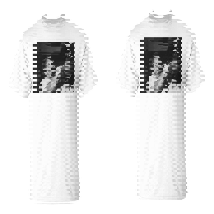 ジョー・フレイジャーが2度目のムハンマド・アリボクシングファイトに備える Tシャツ