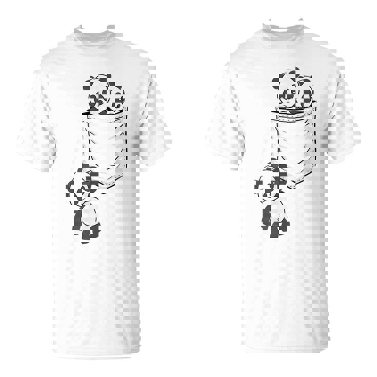 パンダ愛好家のためのポケットの中のかわいいカワイイベイビーパンダ Tシャツ