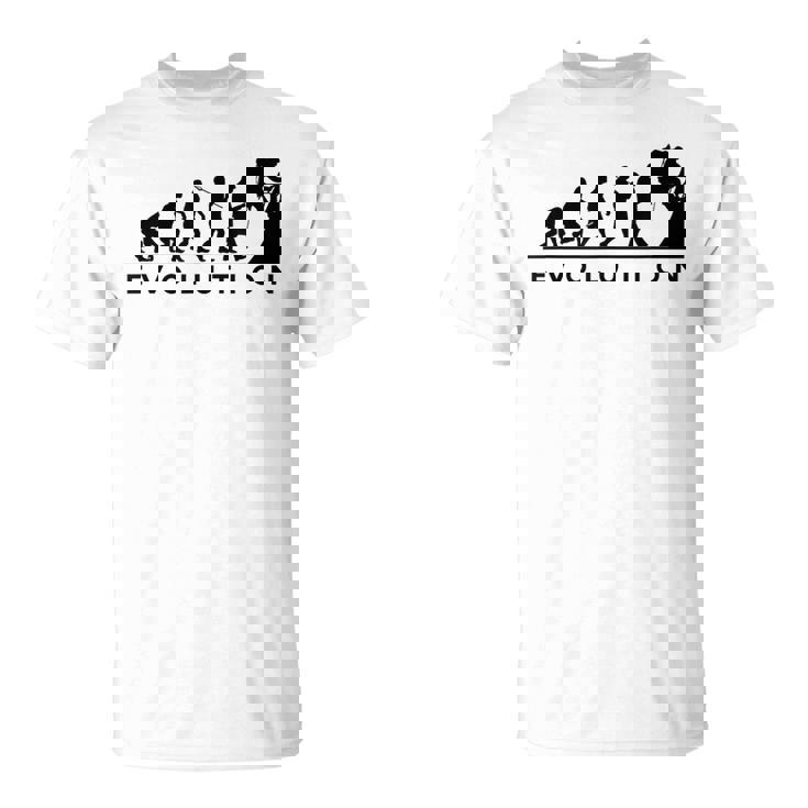 山愛好家 山登り好きにお勧めの面白い進化論 登山家のオシャレなイラスト Tシャツ