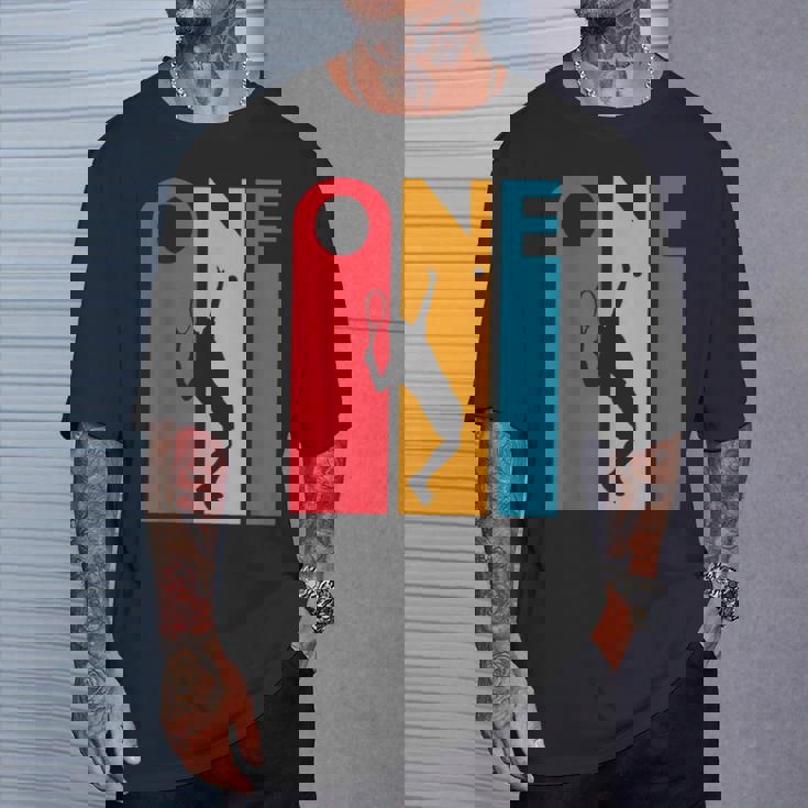 1歳の誕生日ギフト ヴィンテージ テニス 誕生日 1歳 Tシャツ 彼への贈り物