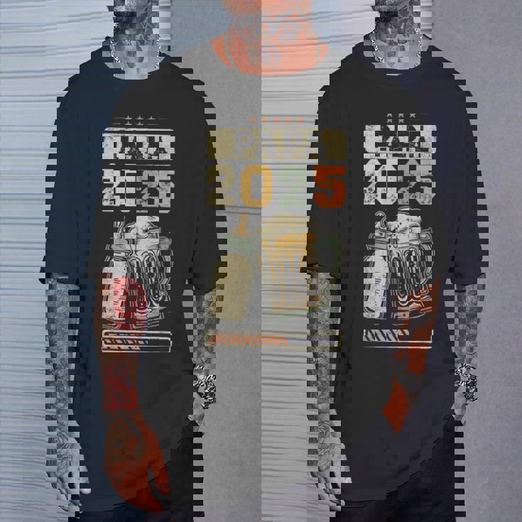 2025 年のお父さん 出産のお知らせ 父親になる予定の人 未来のお父さん Tシャツ 彼への贈り物