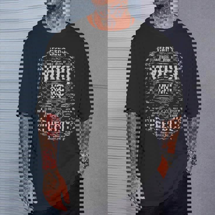 35歳の誕生日の伝説は1989年3月に生まれました Tシャツ 彼への贈り物