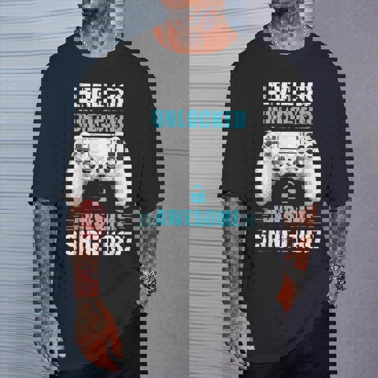 38歳の誕生日ビデオゲーマー レベル38 アンロック済み 1987年以来 Tシャツ 彼への贈り物