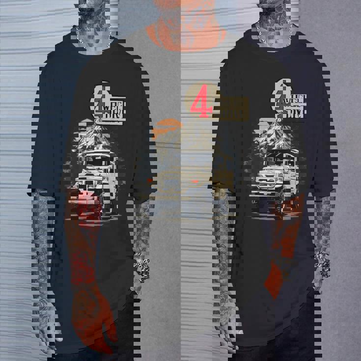 40系 クルーザー マウンテン オフロード 4輪駆動 四駆 Fj Tシャツ 彼への贈り物