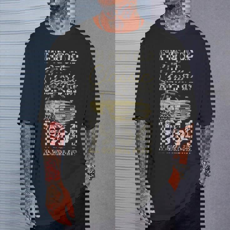 61 歳の誕生日、1964 年以来、クラシックカー、61 歳 Tシャツ 彼への贈り物