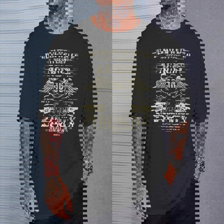 65歳の誕生日プレゼント 男性用 1960年8月 65歳 誕生日 Tシャツ 彼への贈り物