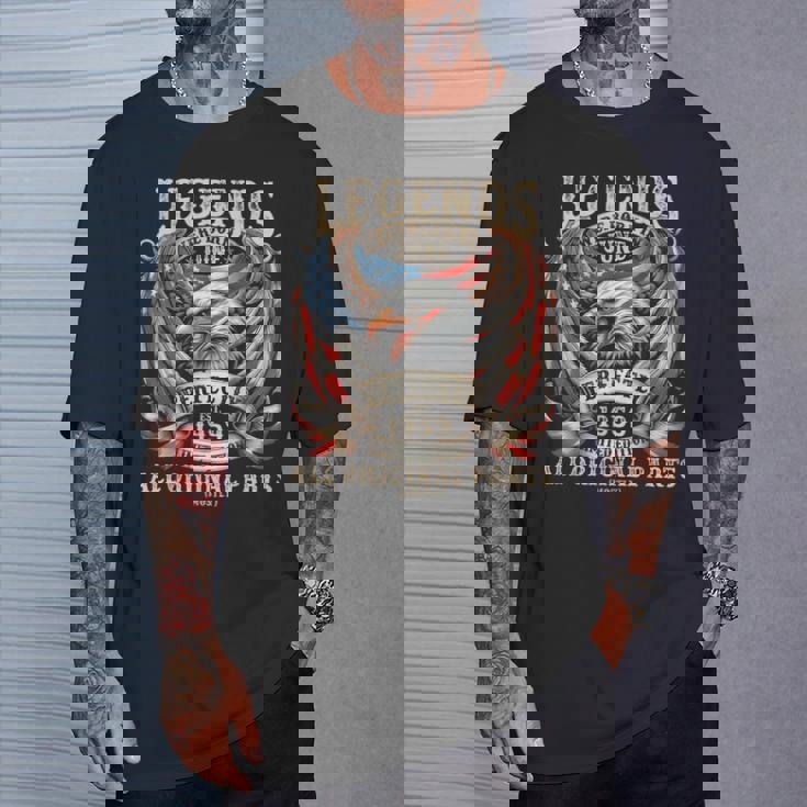 66歳の誕生日プレゼント 男性用 1959年6月 66歳 面白い Tシャツ 彼への贈り物