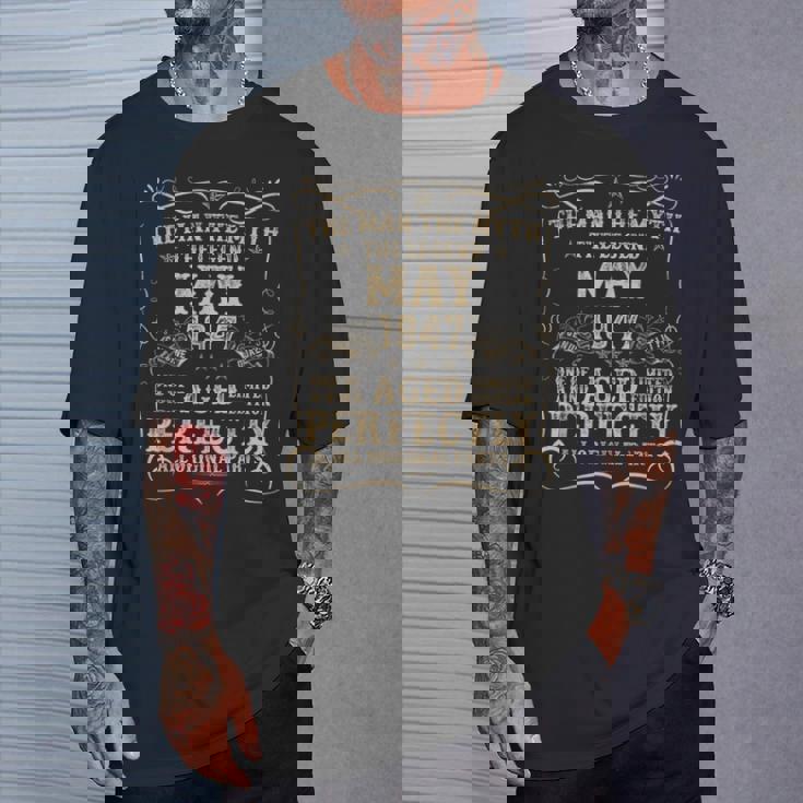 78歳の誕生日プレゼント 男性用 1947年5月 78歳の誕生日 Tシャツ 彼への贈り物