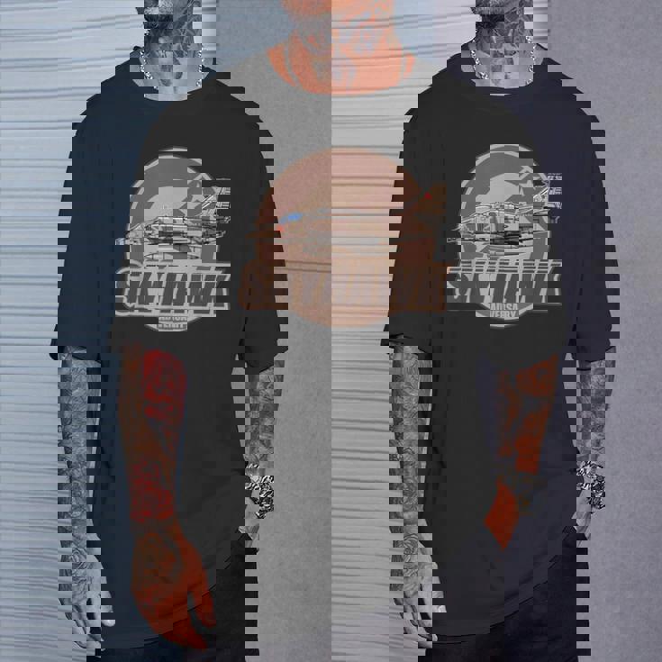 A-4 スカイホーク・アドバーサリー Tシャツ 彼への贈り物