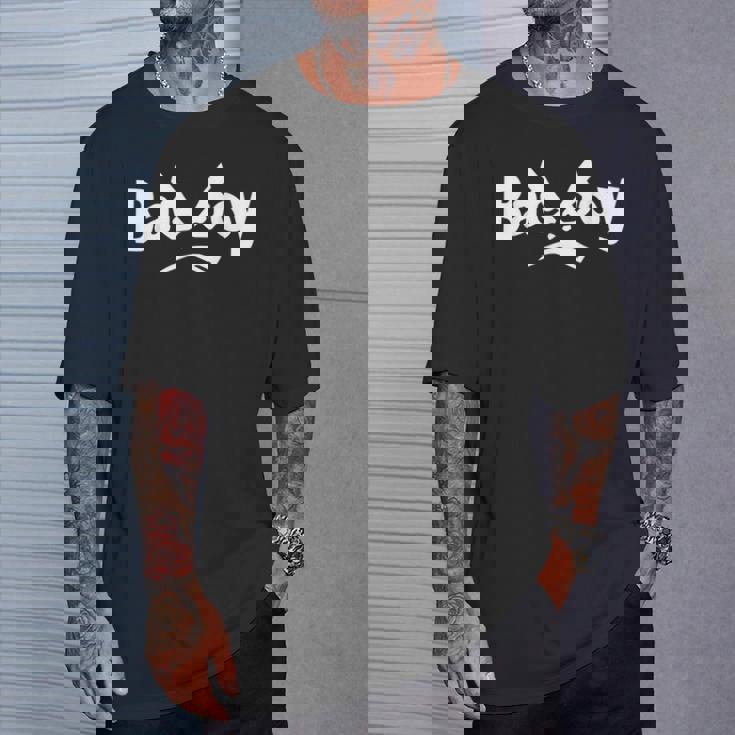 Angry Bad Boy Cool Bad Boys Fashion Graphic tyle Tシャツ 彼への贈り物