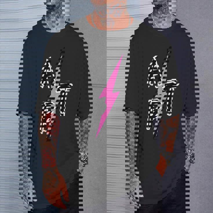 Aptアパツ、ピンクサンダー、トレンディファッション Tシャツ 彼への贈り物