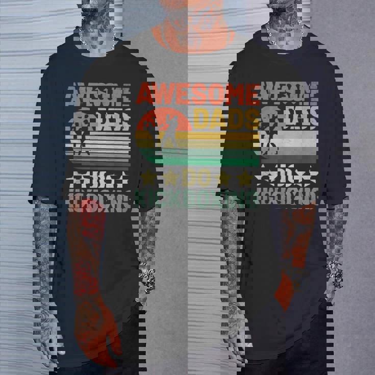 Awesome Dads Do キックボクシング キックボックス キックボクサー Tシャツ 彼への贈り物