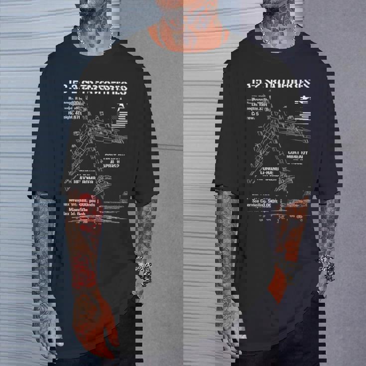 B-52 ストラトフォートレス仕様 軍用機 B52 Tシャツ 彼への贈り物