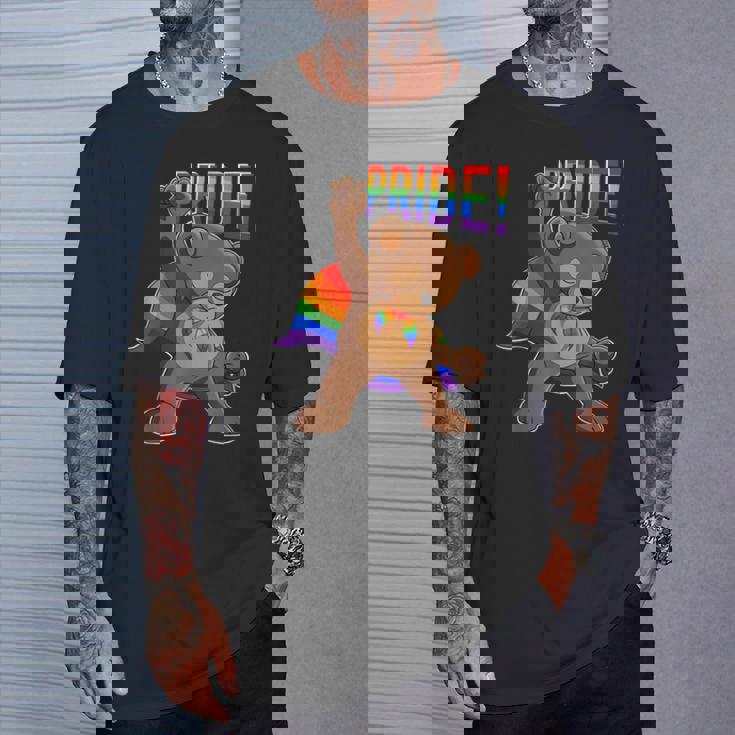 Bear I Lgbtq Flag I レインボー フラッグ I Gay Pride Tシャツ 彼への贈り物