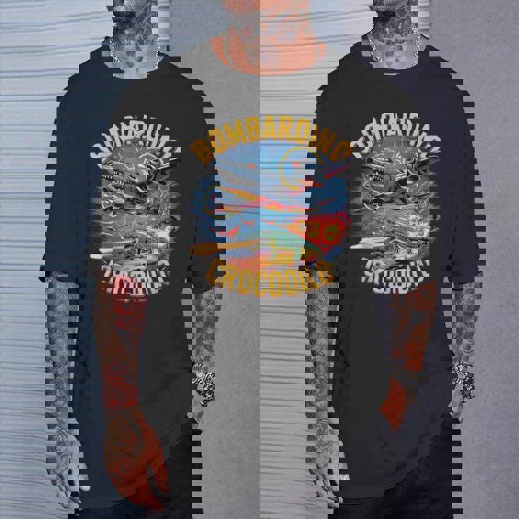 Bombardino Crocodilo Italian Brainrot Tシャツ 彼への贈り物