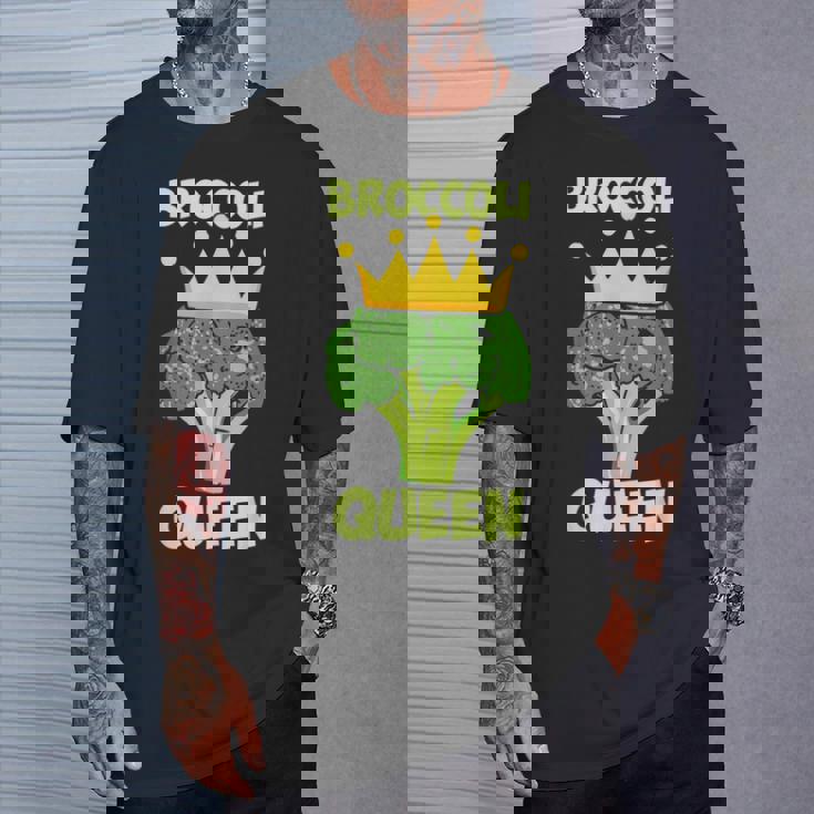 Broccoli Queen ブロッコリーの女王 ブロッコリー ベジタリアン・ベジタブル ブロッコリー Tシャツ 彼への贈り物