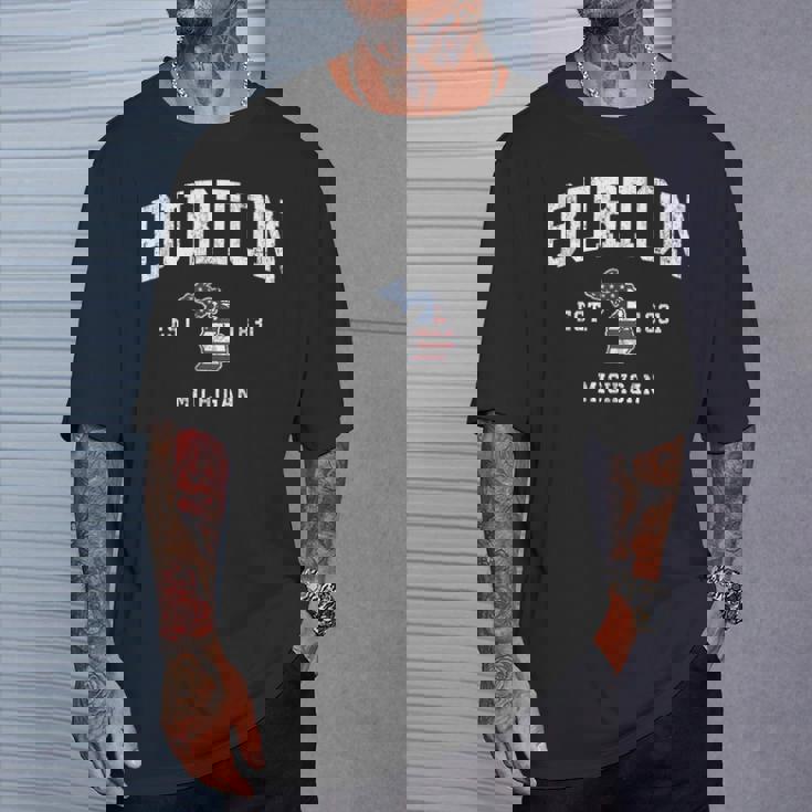 Burton Michigan Mi ヴィンテージ アメリカ国旗 スポーツデザイン Tシャツ 彼への贈り物