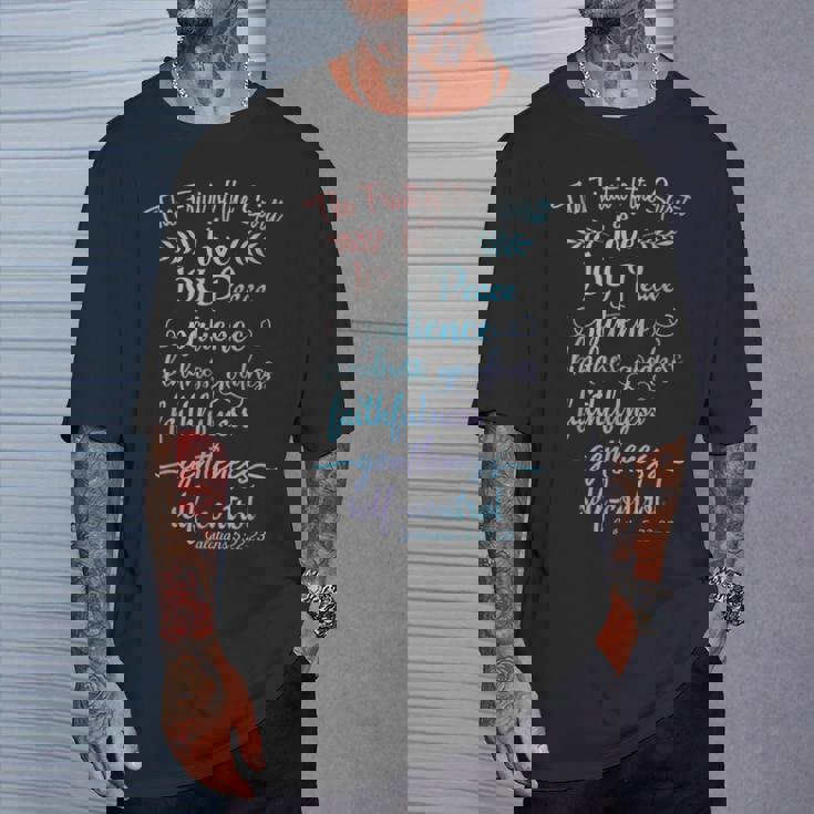 But The Fruit Of Thepirit Is キリスト教信仰引用聖書 Tシャツ 彼への贈り物