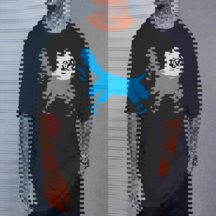 Catwimming Kitten In Water Cute Animalwimmer Tシャツ 彼への贈り物