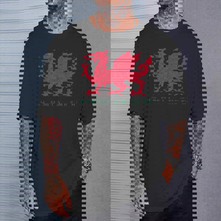 Cymru Am Byth ウェールズ ラグビー ドラゴンウェールズ プレイヤープライドギフト Tシャツ 彼への贈り物