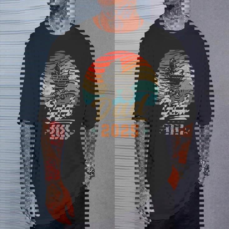 Dad 2025 歳 新しい父親 赤ちゃん発表 父性 Tシャツ 彼への贈り物