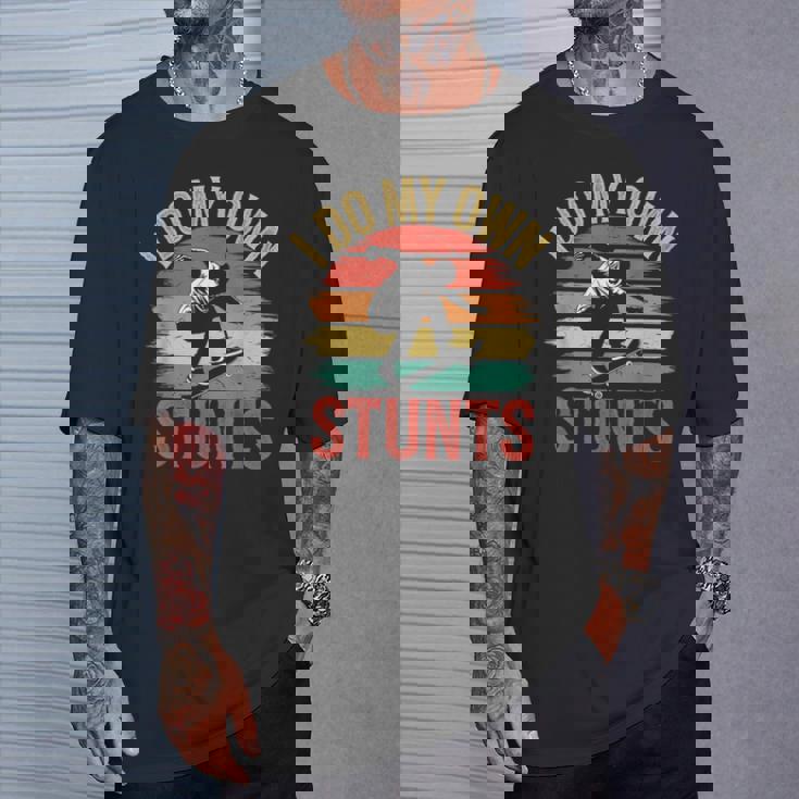 I Do My Owntunts 面白いスケートボード ヴィンテージスケートボード Tシャツ 彼への贈り物