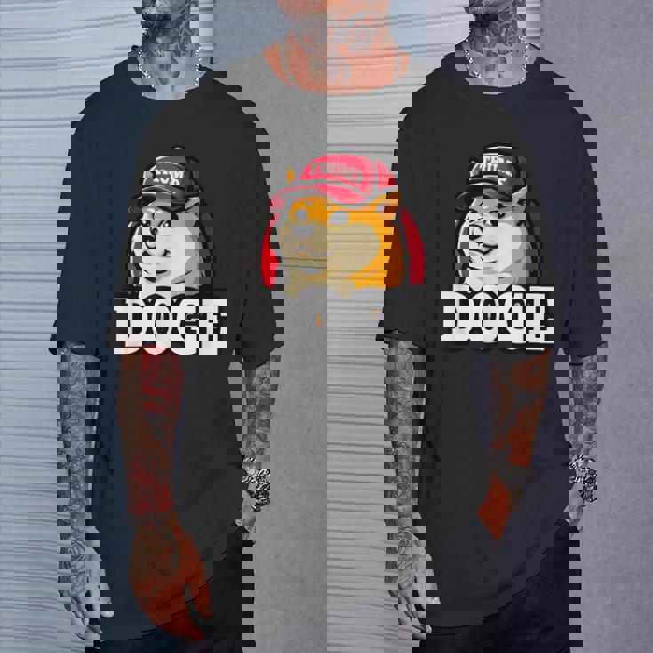 Doge Trump Hodl Cryptocurrency Tシャツ 彼への贈り物