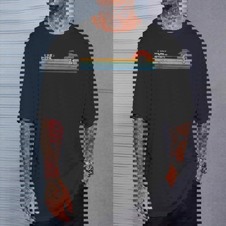 Eureka California Usa アメリカ レトロ サンセット レインボー シンセ Tシャツ 彼への贈り物