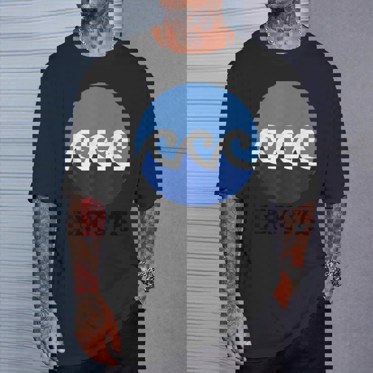 Expo75 沖縄 日本 うちなあんちゅう 琉球諸島沖縄 Tシャツ 彼への贈り物