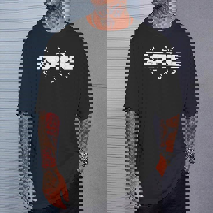 Fly High & Be Aspire Quotes Wise Advise Illustration Graphic Tシャツ 彼への贈り物