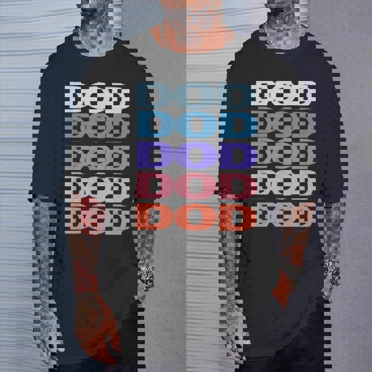 Modern Repeated Text Dod Tシャツ 彼への贈り物