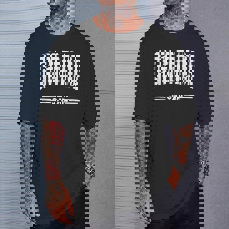 Granada España Ciudad Española En Blanco Camiseta unisex Regalos para él