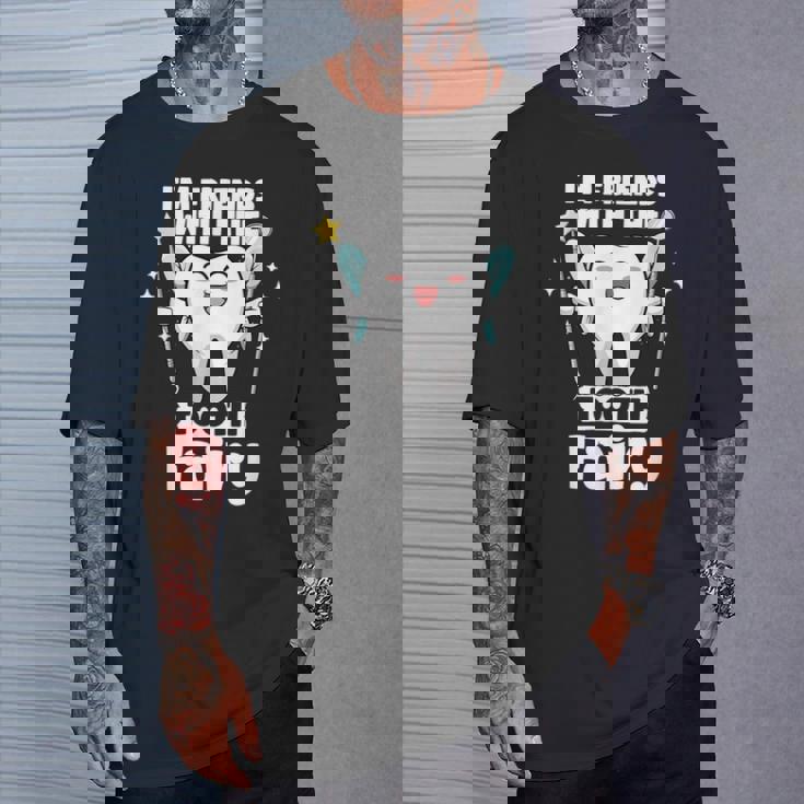 I'm Friends With The Tooth Fairy 歯科 小児歯科医 Tシャツ 彼への贈り物