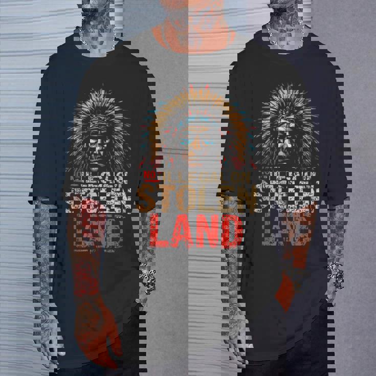 Indigenous Pride – Honoring Native History Tシャツ 彼への贈り物