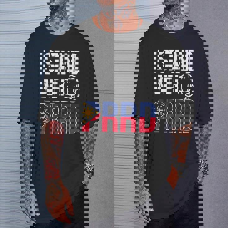 Itand With Prrd Du30 サポーター フィリピン国旗拳ポンプ Tシャツ 彼への贈り物