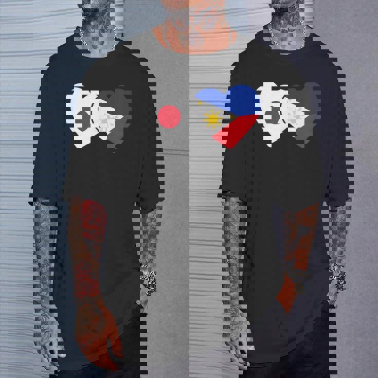 Japanese Flag Phillipinesフィリピンの遺産 フィリピンのルーツ 日本の国旗 フィリピンの国旗 Tシャツ 彼への贈り物