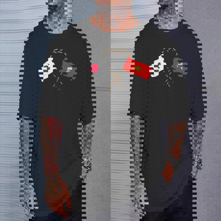 Japanese Flagietnamese Flagベトナムの遺産 ベトナムのルーツ 日本の国旗 ベトナムの国旗 Tシャツ 彼への贈り物