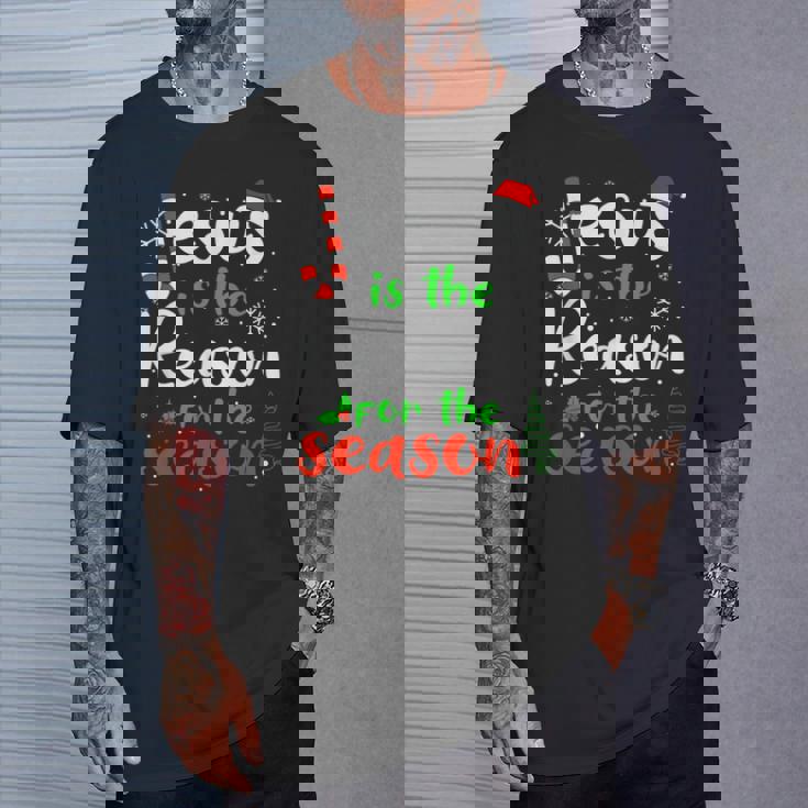 Jesus Is The Reason For Theeason クリスマス 神の信仰 Tシャツ 彼への贈り物