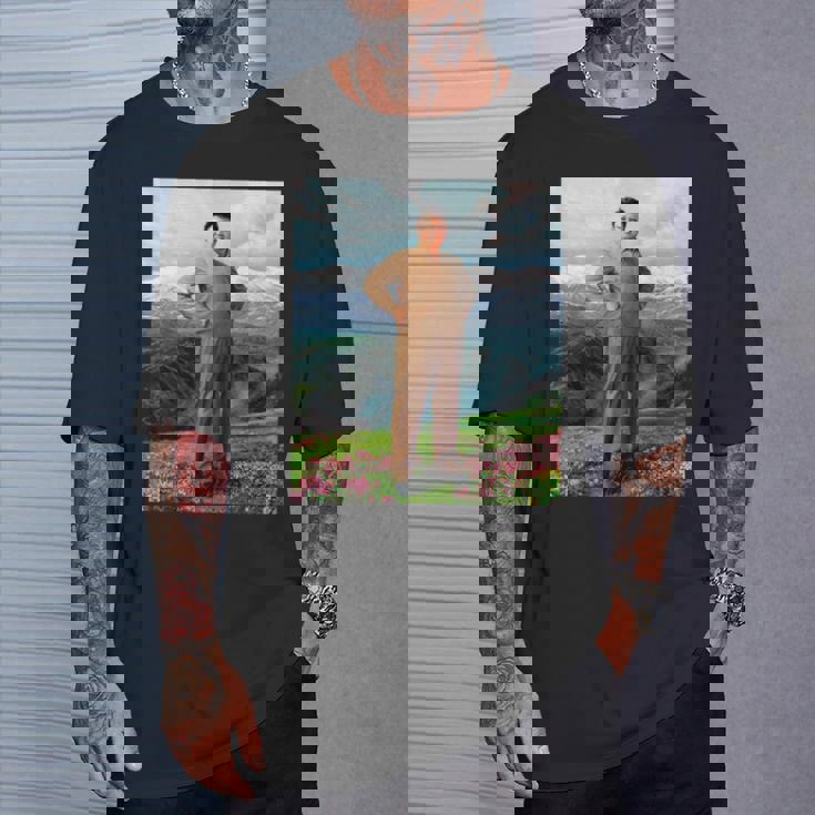 Kim Jong Il Kim Jong Un Humour North Korea Tシャツ 彼への贈り物