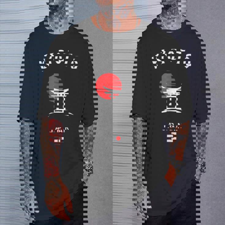 Kyoto Japón Bandera Japonesa Kyoto Palacio Imperial Recuerdo Camiseta unisex Regalos para él