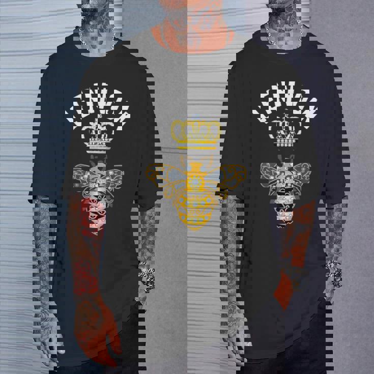 Lennon Name Lennon 誕生日プレゼント 女王冠 蜂 レノン Tシャツ 彼への贈り物