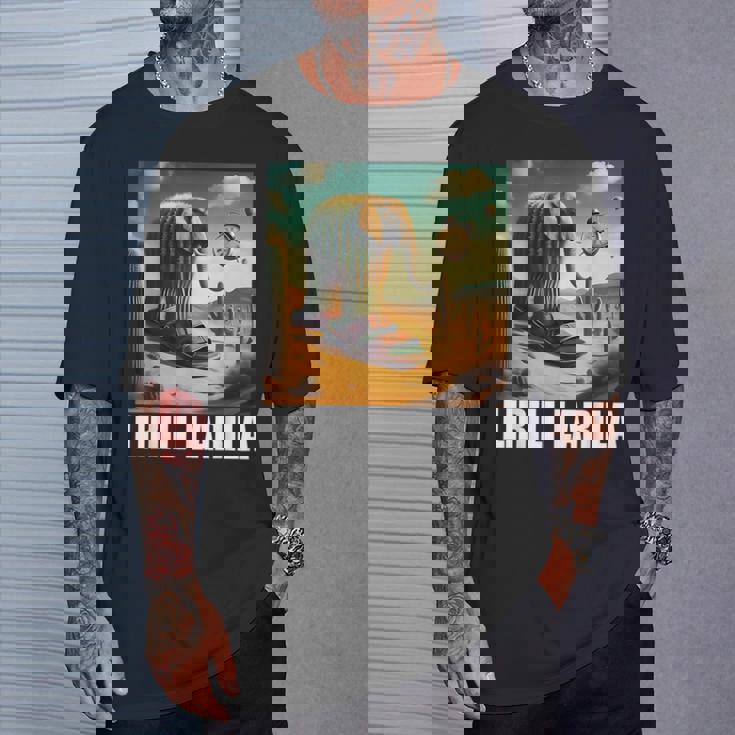 Lirili Larila イタリアのブレインロットミーム Tシャツ 彼への贈り物