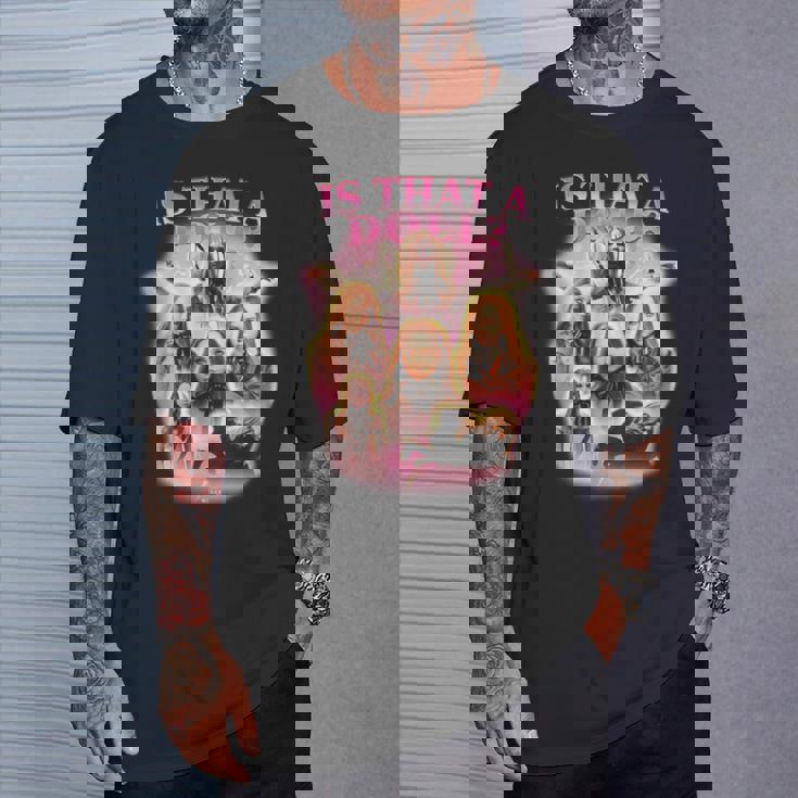 M3gan Heart Throb 公式ライセンス商品。 Tシャツ 彼への贈り物